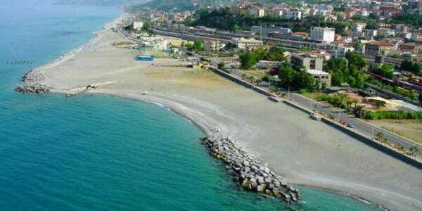 Porto turistico di Paola, cancellati i finanziamenti